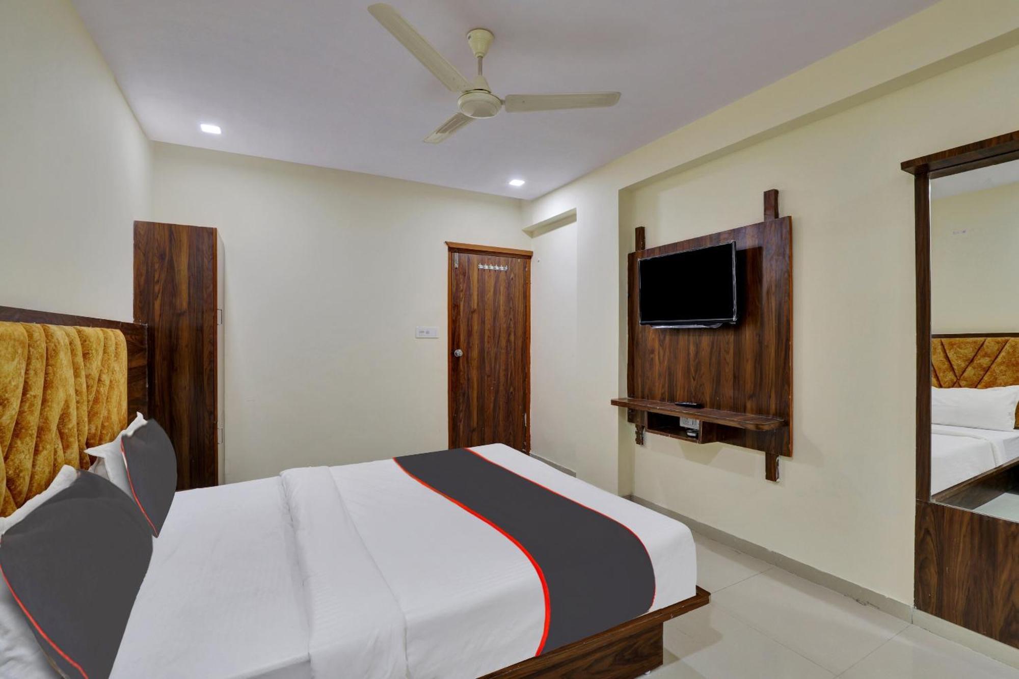 Hotel O Neelkamal Ахмедабад Екстер'єр фото